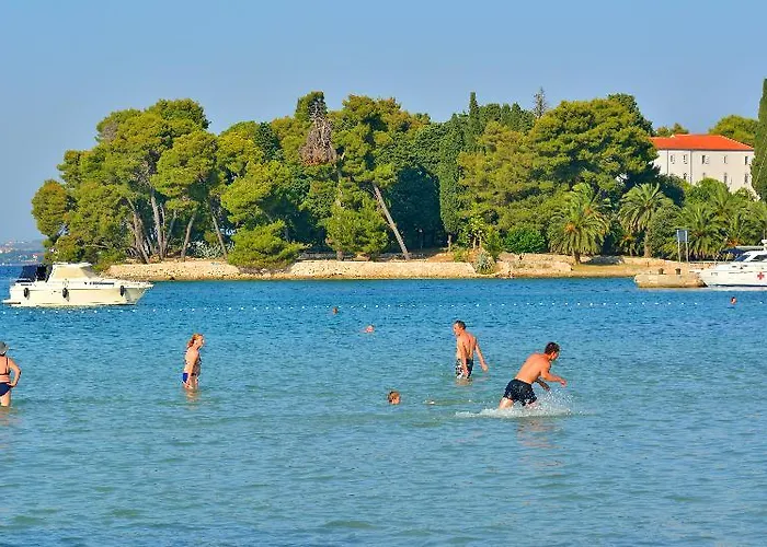 Hotel Dalmacija *