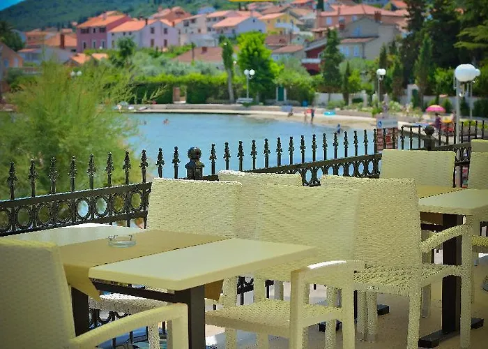 Otel Dalmacija *