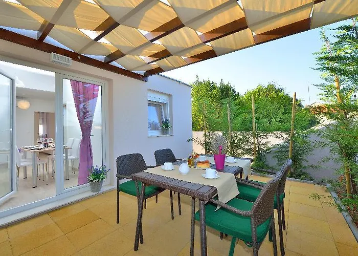 Dalmacija Otel