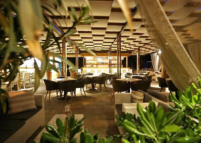 Dalmacija Szálloda *